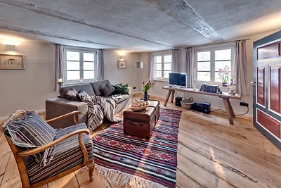 Sauna, Kamin, grosser Garten, Ruderboot, Reet...