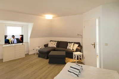 Hüs Auert Tharep Wohnung 2