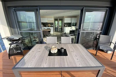 4. Schwimmendes Ferienhaus Möwenblick