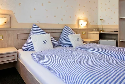 Doppelzimmer zur Inselseite