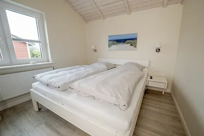 DAG-965 - Ferienhaus in Endlage mit 2 SZ & Sc...