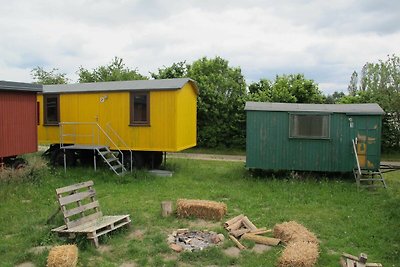 Wohnwagen 5 Zimmer links