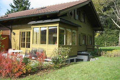 Modernes Holzhaus mit grosser Südterrasse...