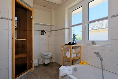 DAG-962 - Ferienhaus mit Sauna, Kamin & Stran...
