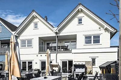 DAG-907 - Modernes Reihenhaus mit Garten (HT)