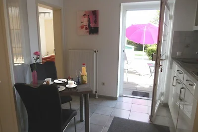 VO 2; 1-Raum; EG; Terrasse; 25m²