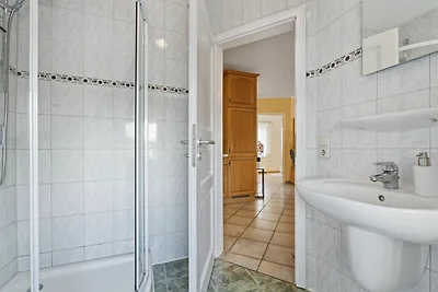 Nr. 2 Ferienwohnung mit Terrasse und Garten