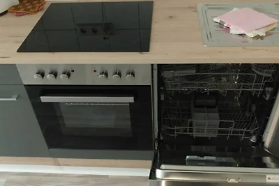 I. OG 82m², 2 Zi. mit Balkon
