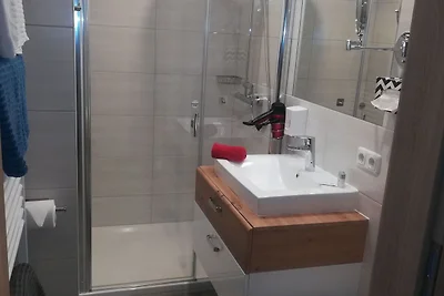 FEWO 2-4 Personen /42m² - mit Terrasse - I
