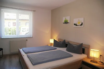 Ferienwohnung mit Terrasse und E- Auto...