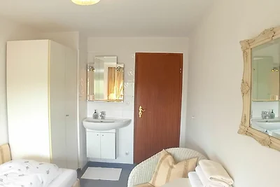 Einzelzimmer Nr. 3 Etagen Dusche-WC