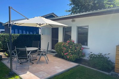 Bungalow mit Gartenterrasse in Altefähr (DEB...