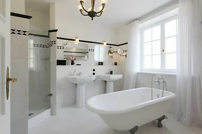 Art Deco