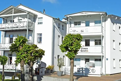 02 Ferienwohnung Greta mit Terrasse und Stran...