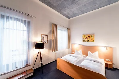Doppelzimmer Basic mit Terrasse