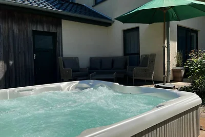 Luxus-Ferienhaus LOUNGE HOUSE