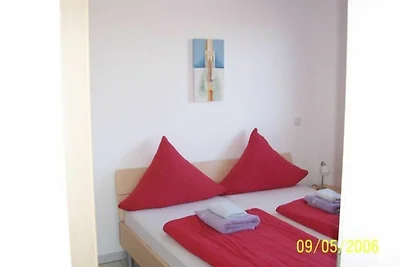 VO 6; 2-Raum; 1.OG; Balkon; 42m²