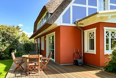 Bültenzeit mit WLAN, Parkplatz und Terrasse