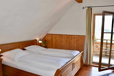 für 1-8 Personen, Naturstamm-Chalets mit...