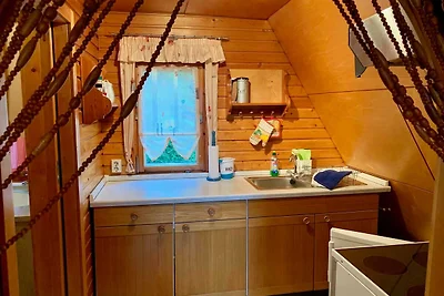 Finnhütte mit Schlafboden