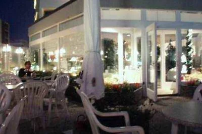 2 Raum-Appartement 147, Bad/WC Typ A1,...