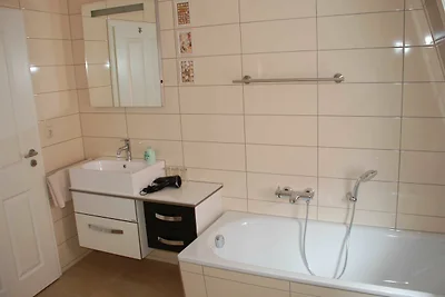 Haus bis 9 Pers., über 2 Etagen, Innenhof