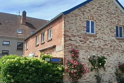 Ferienwohnungen am Fangelturm gelb