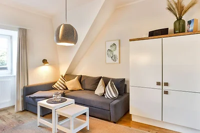Apartment 5