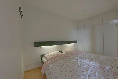Apartment 515