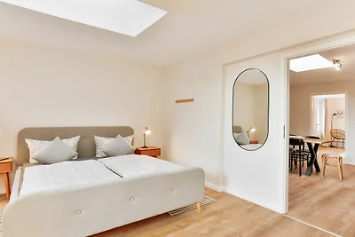 Apartment 6