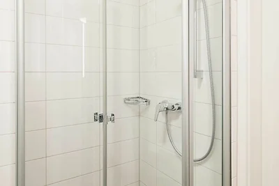 GRA-303 - Ferienwohnung mit Whirlpool und Sau...