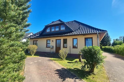 3-Raum-Ferienwohnung (max 4 Pers, 65m²)
