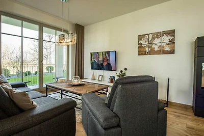 02 schöne 3-Raum-Ferienwohnung mit Sauna, Kam...