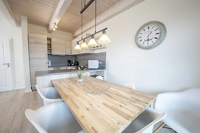 DAG-907 - Modernes Reihenhaus mit Garten (HT)