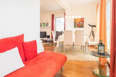 App. 11 Penthouse
