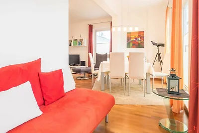 App. 11 Penthouse