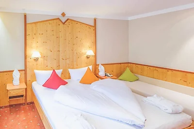 Doppelzimmer Tirol