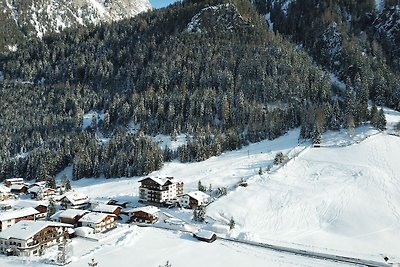 Zimmer mit Balkon