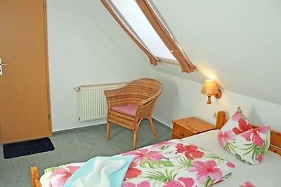 09 FAMILIENAPPARTEMENT mit Balkon und...