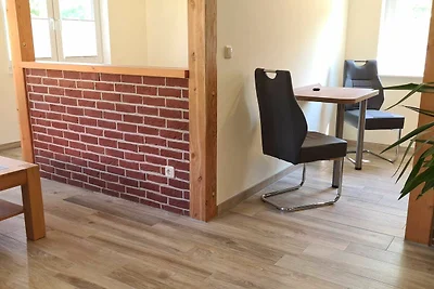 1-Raum-Gartenhaus (48m², 2+1 Personen)