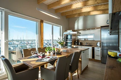 Floating House Triton mit Kamin und Sauna