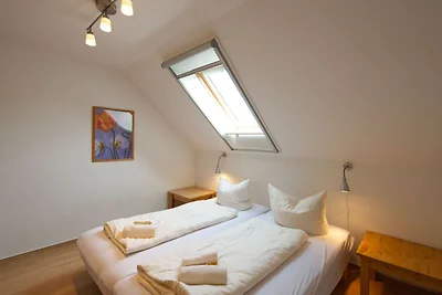 2-Raum-Ferienwohnung, 6 Personen, Balkon, OG...