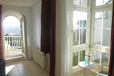 SÜ 5; 2-Raum; 1.OG; 2 Balkone; 61m²