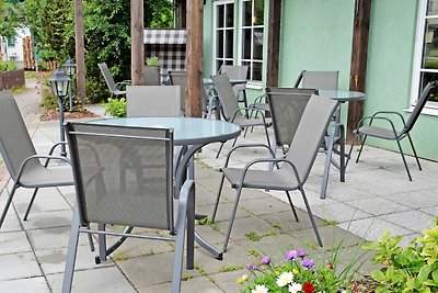 04 Doppelzimmer mit Terrasse
