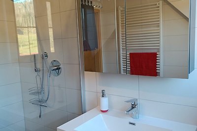 3-Zimmer-Ferienwohnung Bentele, Dusche/WC, 62...