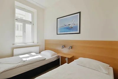 Strandnahe Ferienwohnung 01 Villa Celia 6...