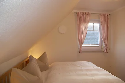 Ferienwohnung Koralle, mit Kamin & Balkon