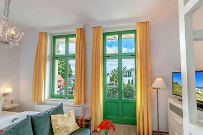 Villa Ostseewarte Whg. 9, BALKON, FAHRSTUHL