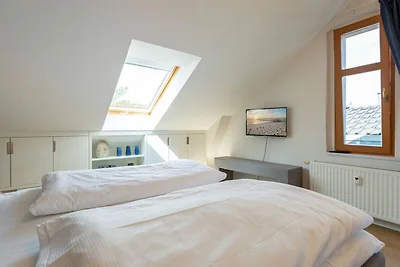 Villa Linquenda, App. 6