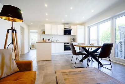 Liegeplatz 4  Penthouse in exklusiver Lage